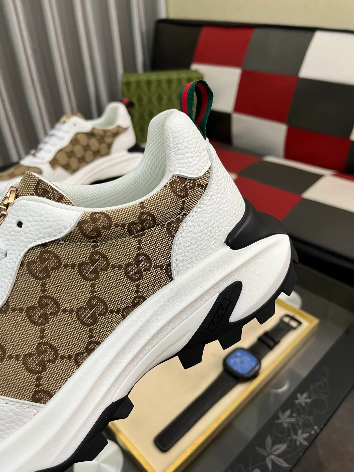 Men's shoes 💰458⌚️⌚️ Gucci •Gucci original quality. ~ Unique modern style sneakers. 🏃A must-have casual shoe for trendy men😍😍 Original brand imported from Italy, imported original leather, sheep lining (refuses to discolor and grind feet) Sole: Original sole provided by the original factory, French lazy style design ⚠️Fit to the feet, original quality attached, super comfortable original sole, code number: 38-444️⃣Colors available